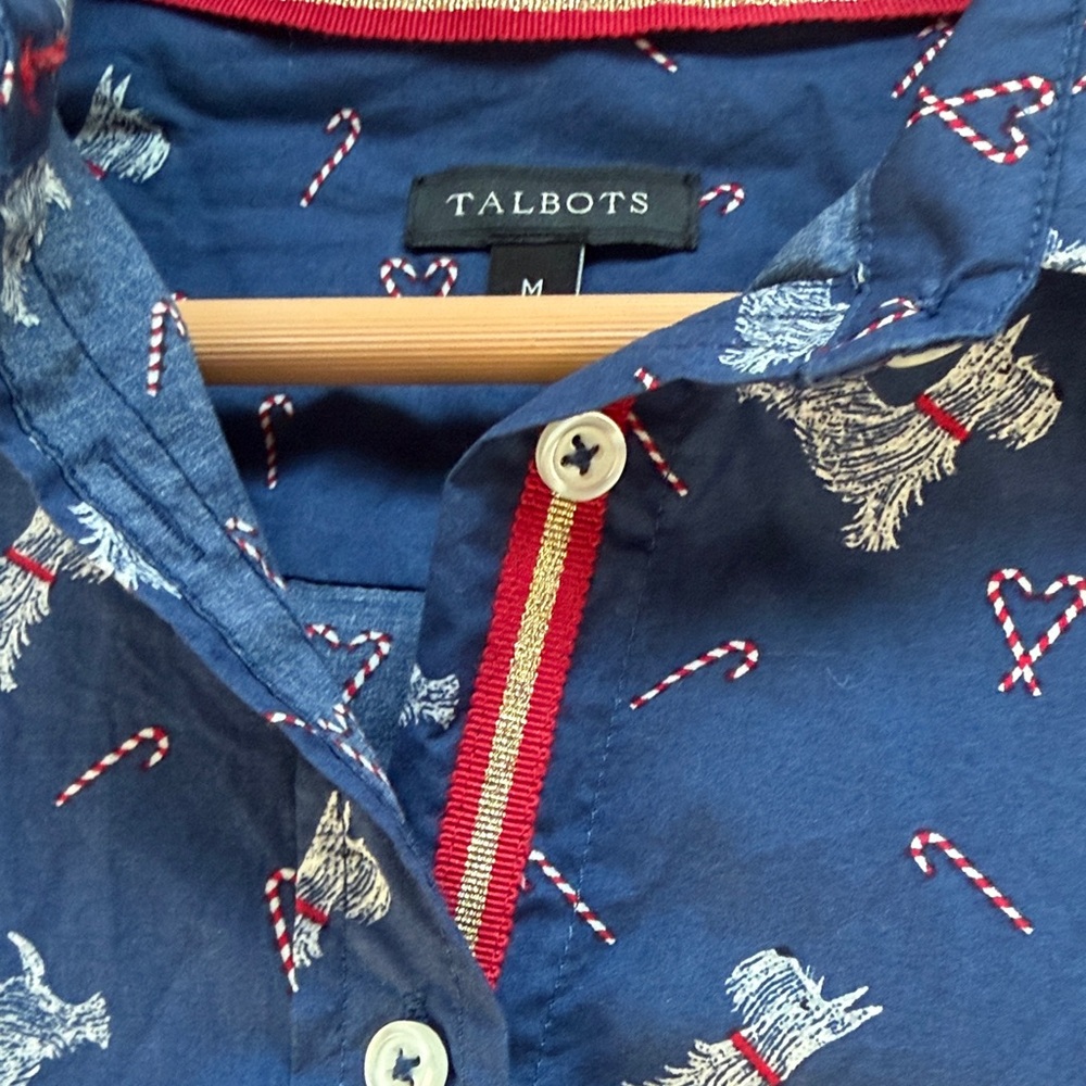 Talbots Christmas holiday button down - Picture 4 of 6